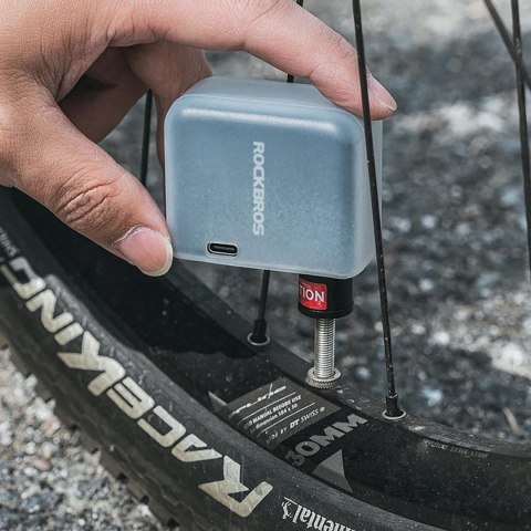 MINI Pompka rowerowa elektryczna USB Schrader Presta 6.9bar 100PSI - czarna